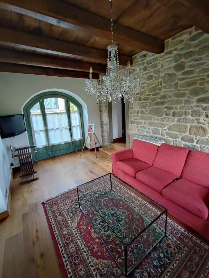 Villa Giulia Fashion B&B Strada in Chianti ภายนอก รูปภาพ