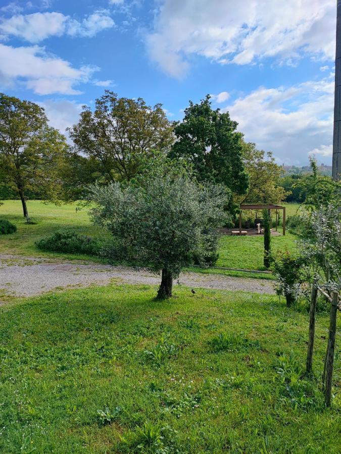 Villa Giulia Fashion B&B Strada in Chianti ภายนอก รูปภาพ